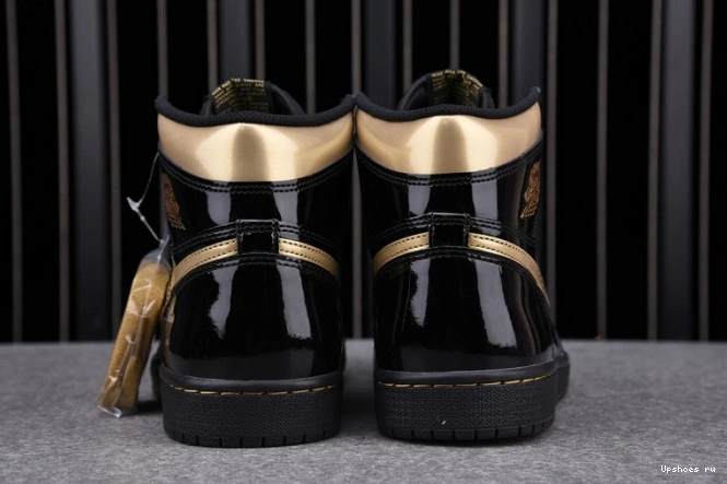 555088-032 (2020) 1 Air Jordan Gold High Metallic Black Retro 1224